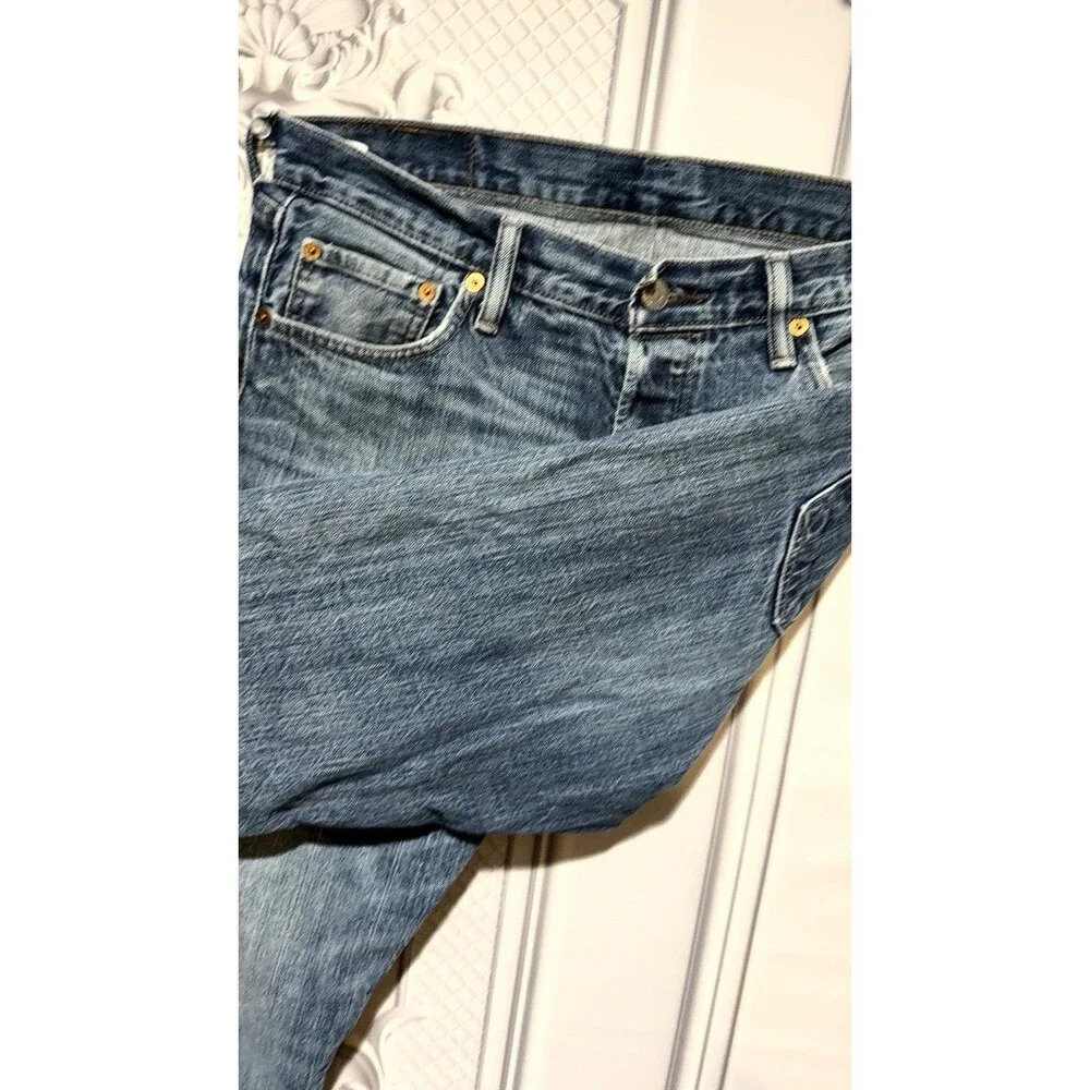 Levis Jeans Mens 34x30 Blue Whiskering Denim Cotton Straight Leg